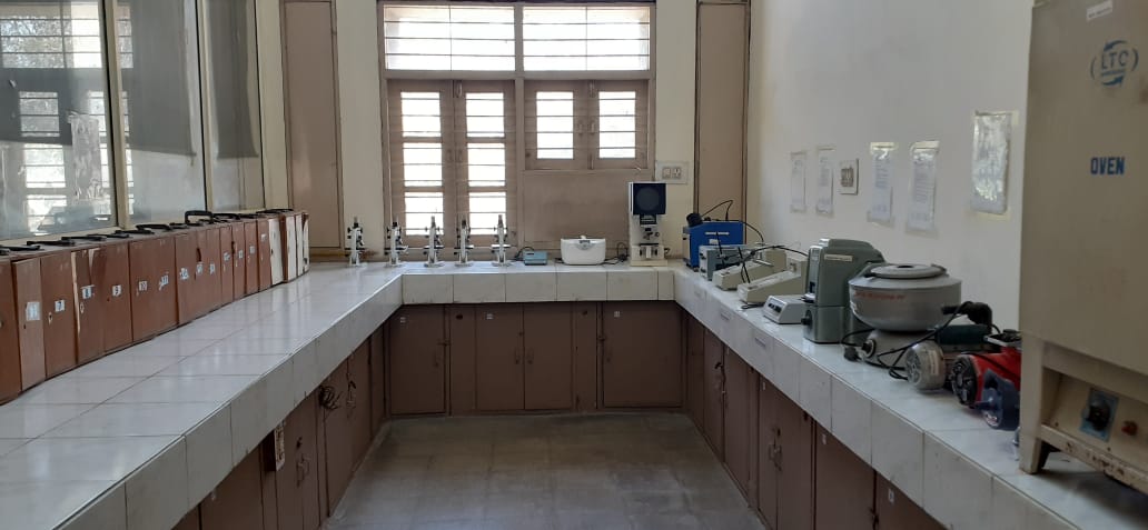 Pharmacognosy Instrumentation Lab